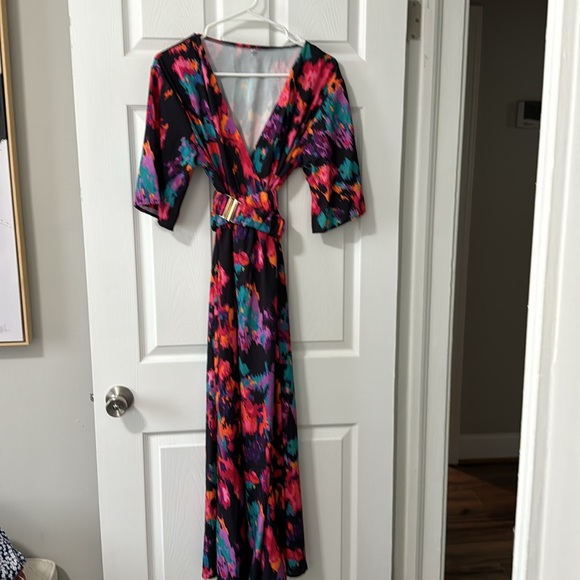 NWOT patterned maxi with cute belt - Picture 2 of 6